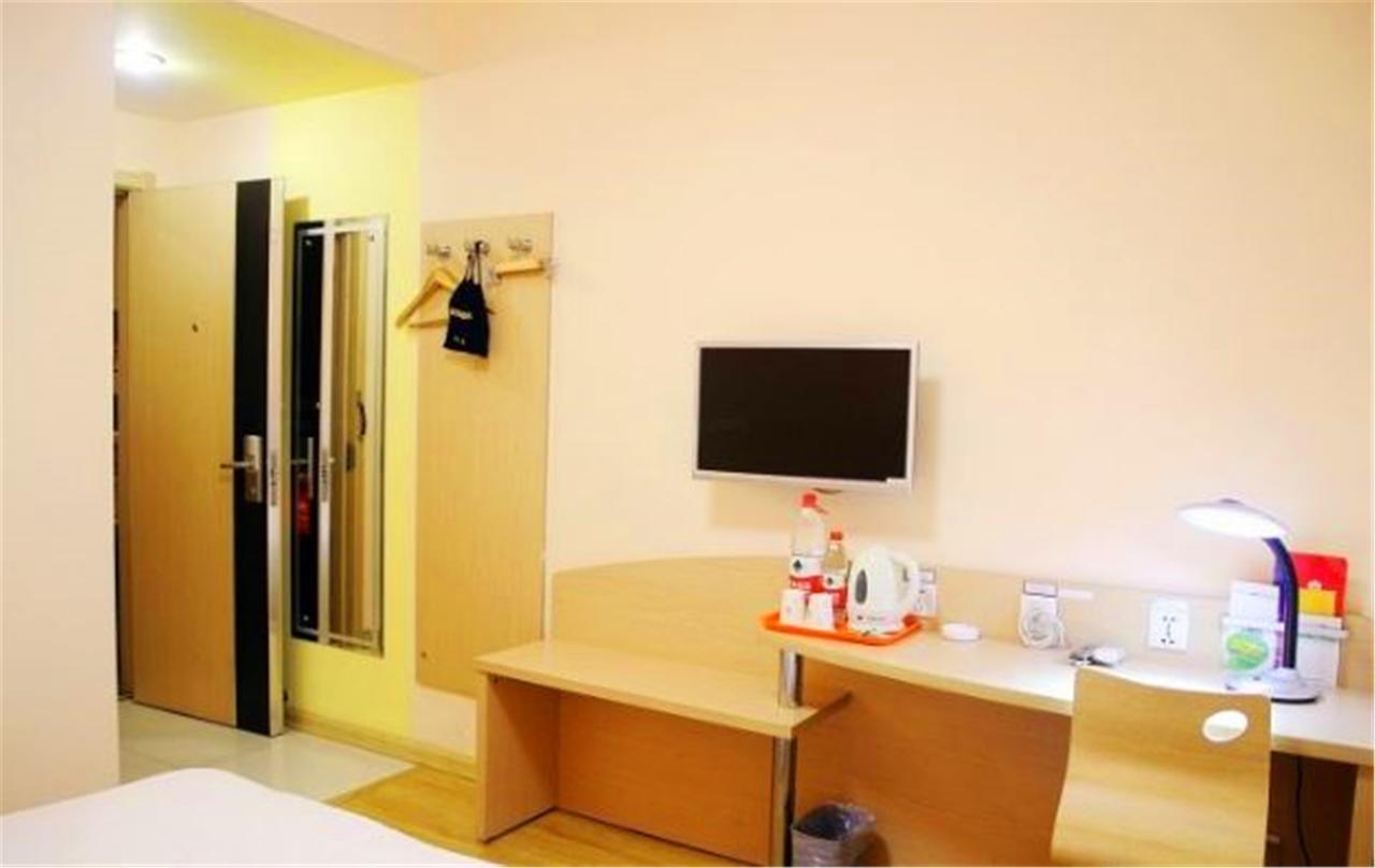Greentree Inn Shandong Qingdao Railway Station Zhanqiao Yacht Wharf Express Kültér fotó
